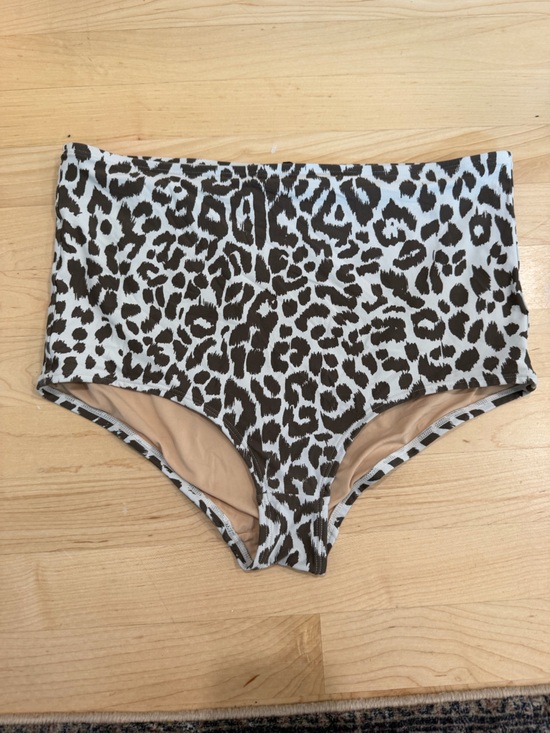 J. Crew Other - J. Crew High-Waist Leopard Print Bikini Bottoms - Brown/White